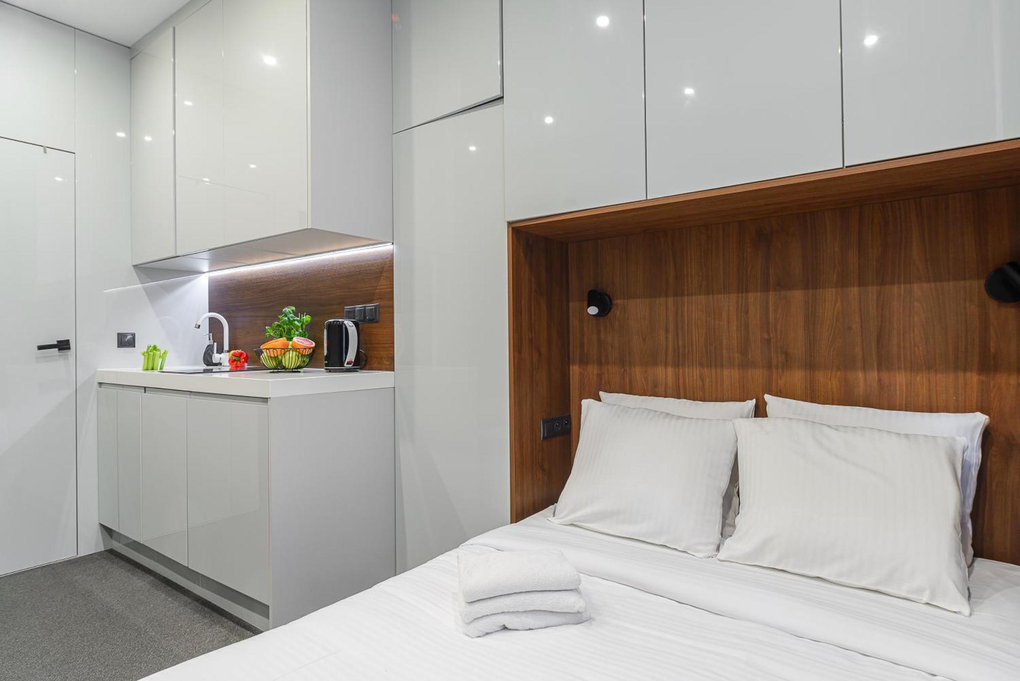 Lumina Design With Beautiful View Apartment Warsaw